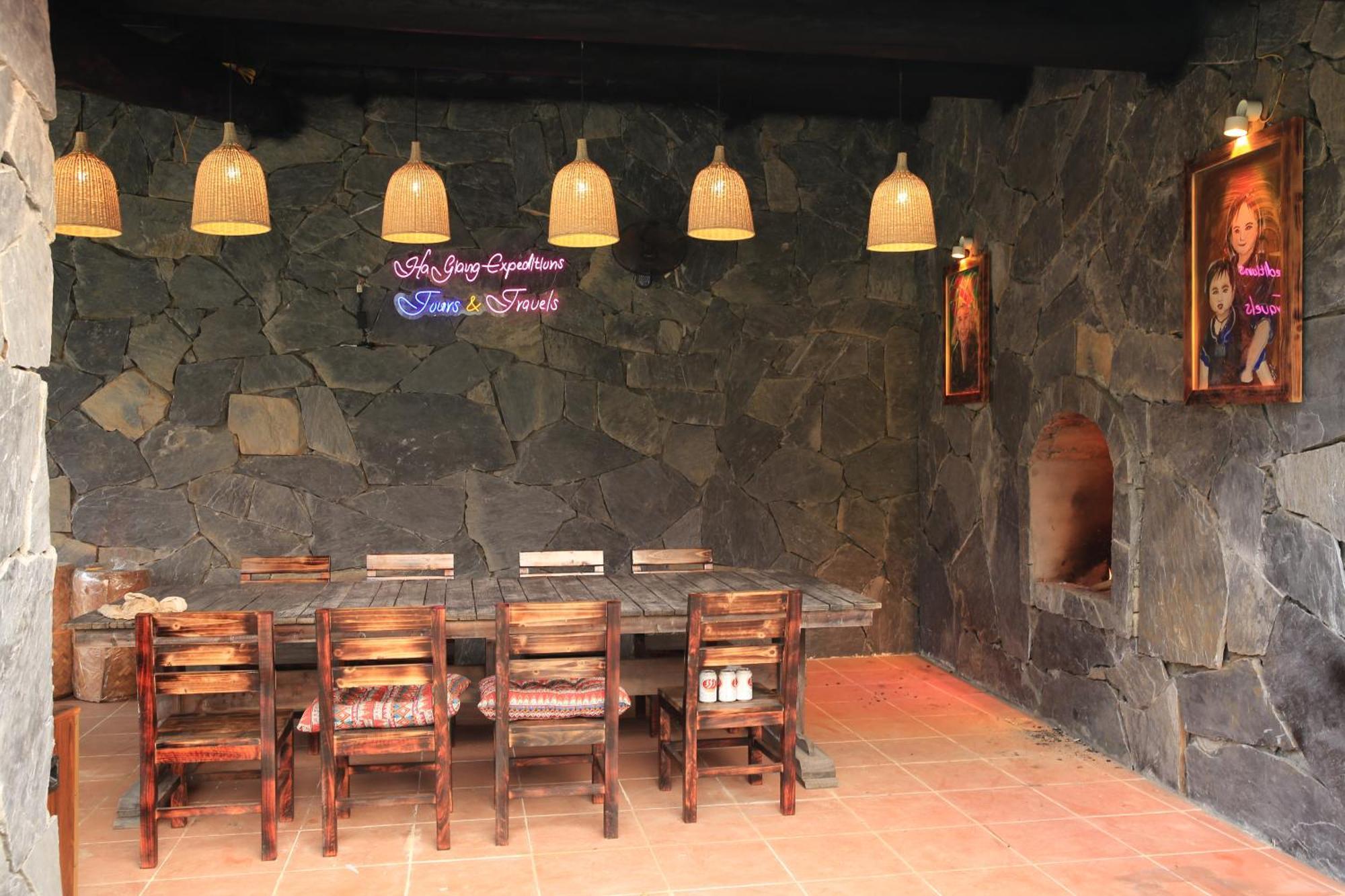 Ha Giang Eco Stone House - Tours & Rental Motorbike 外观 照片