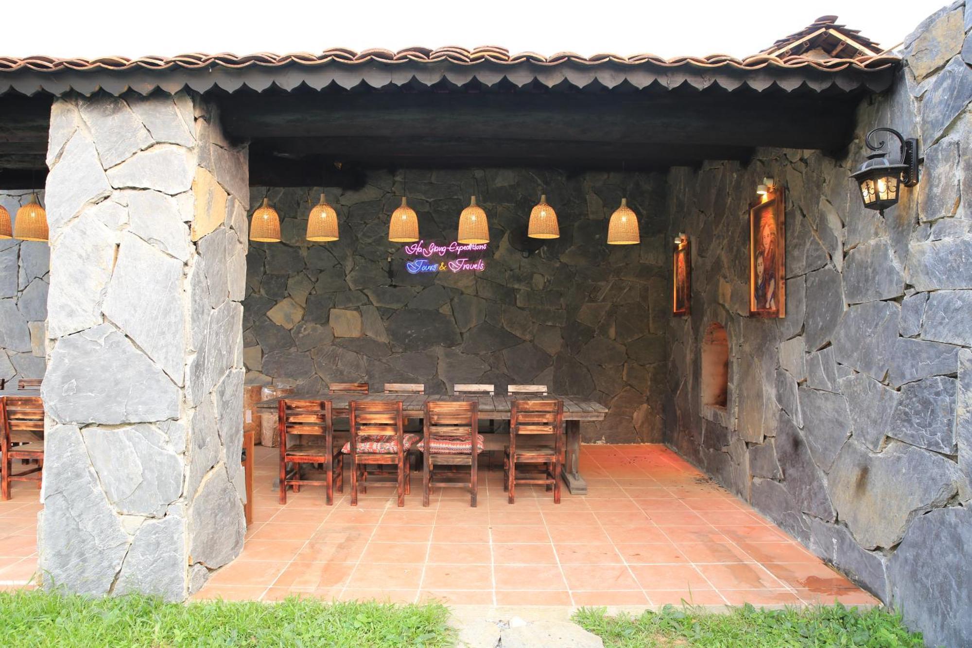 Ha Giang Eco Stone House - Tours & Rental Motorbike 外观 照片